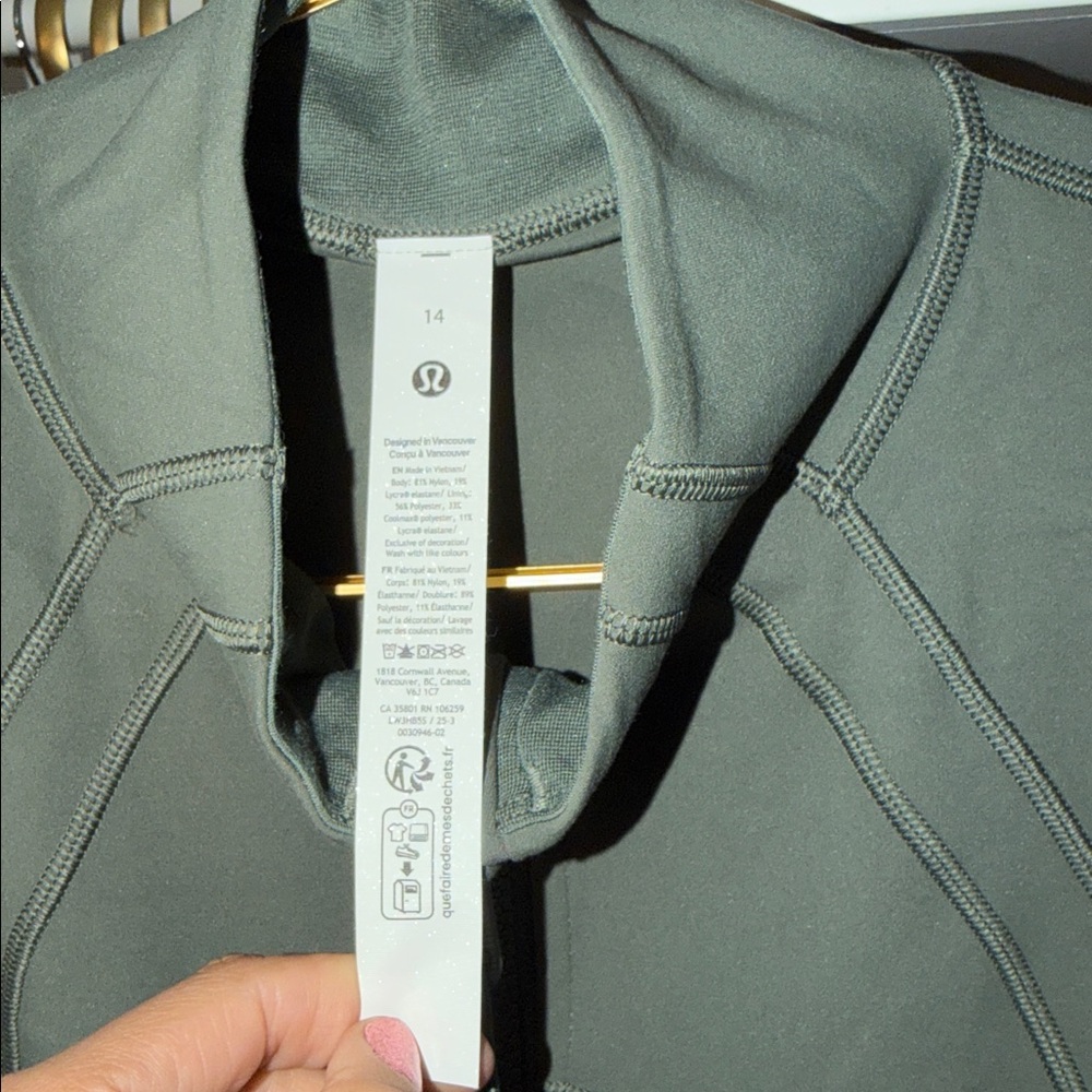 Lululemon athletica define cropped jacket Nulu color palm deco green - Picture 6 of 6